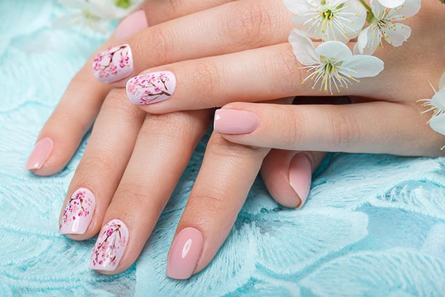 Evde Kolay Nail Art Yapm