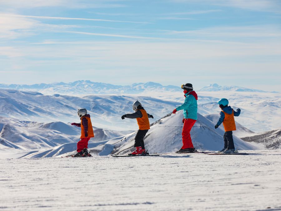 4. Palandken / Erzurum: Zirvede Kar Keyfi